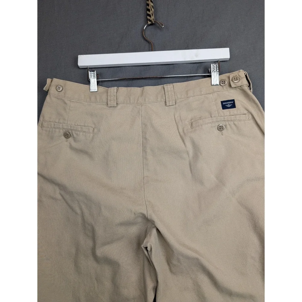 Dockers khaki straight